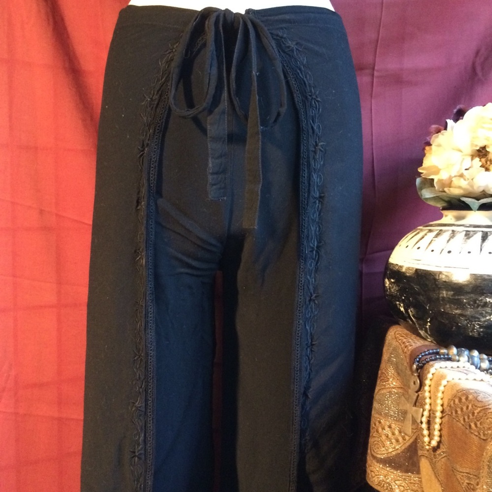 DARMA HIGHWAY Wrap Pants in Black